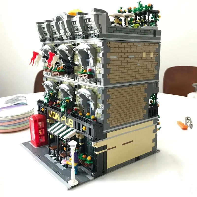 Building Blocks Expert MOC 89107 Lion Pub Club Bricks House Kids Toys Construction Set Toys - 11