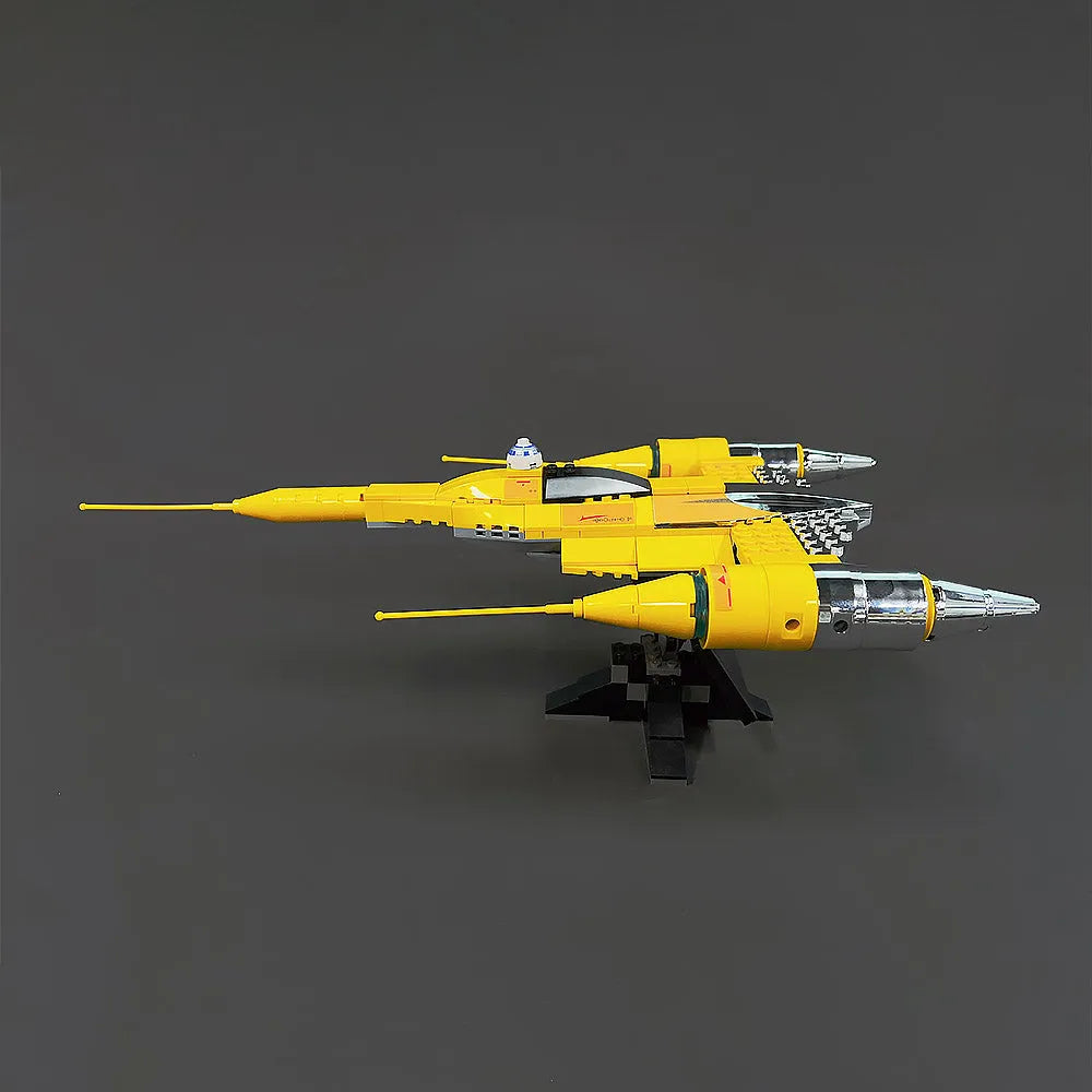 Building Blocks Star Wars MOC Naboo Starfighter Shuttle Bricks Toy - 4