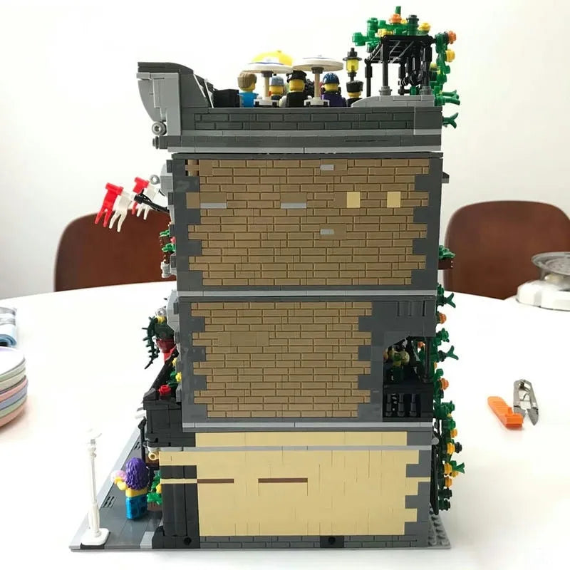 Building Blocks Expert MOC 89107 Lion Pub Club Bricks House Kids Toys Construction Set Toys - 13