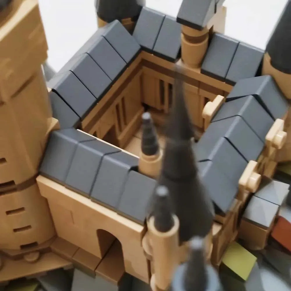 Building Blocks MOC Harry Potter Hogwarts Castle and Grounds Bricks Toy - 4