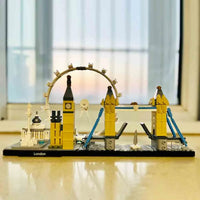 Thumbnail for Building Blocks Architecture MOC London Skyline Bricks Toy - 6