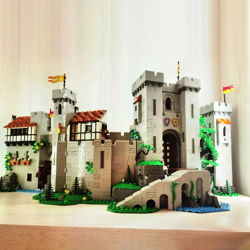 Building Blocks Creator Expert MOC Lion Knight Castle Bricks Toys Construction Set Toys - 12