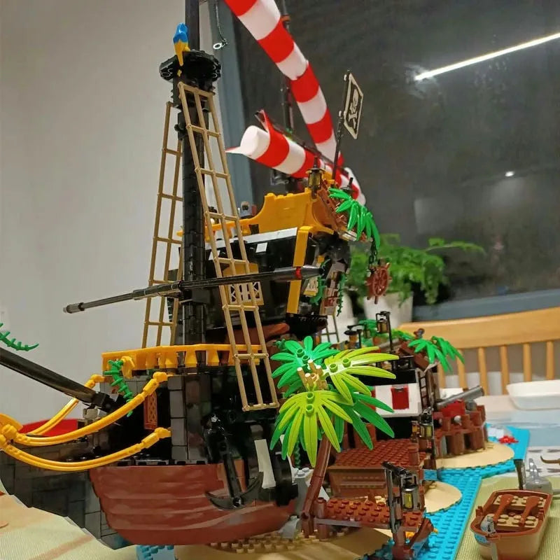 Building Blocks MOC Ideas Pirates Barracuda Bay Ship Bricks Toys - 7