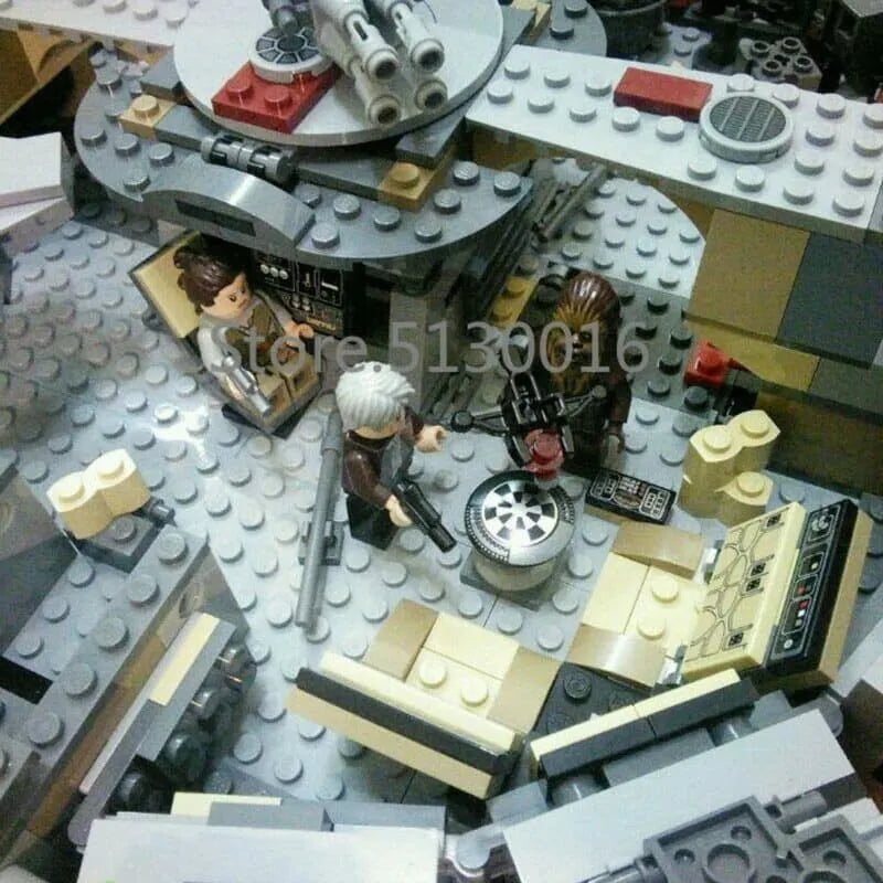 Building Blocks Star Wars MOC Millennium Falcon 05007 Bricks Toy - 10