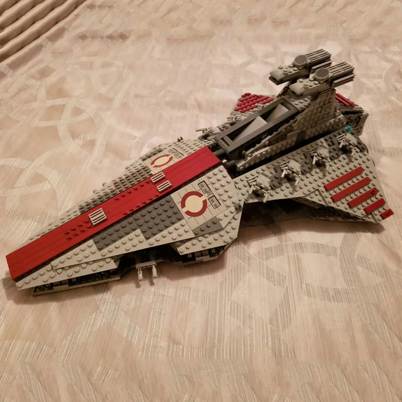 Building Blocks MOC 05042 Star Wars Venator Republic Attack Cruiser Bricks Toy - 6