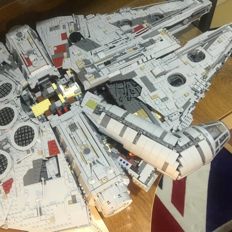 Building Blocks MOC 05132 Star Wars UCS Millennium Falcon Bricks Toys - 23