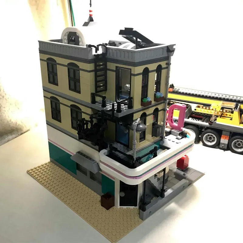 Building Blocks MOC 15037 Creator Expert City Downtown Diner Bricks Toys - 5