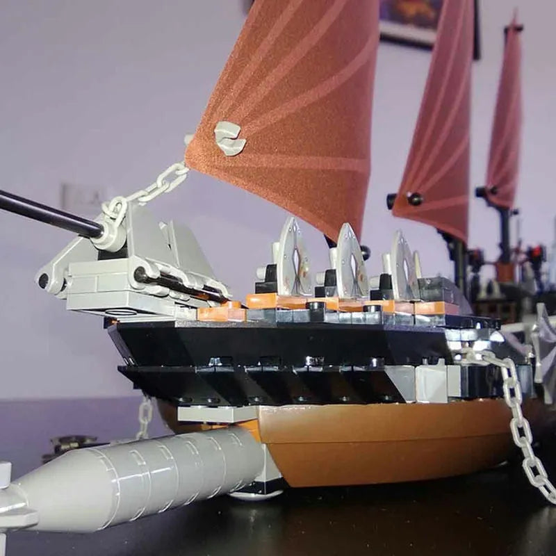 Building Blocks MOC 16018 Lord Of Ring Pirate Ship Ambush Bricks Toy - 7