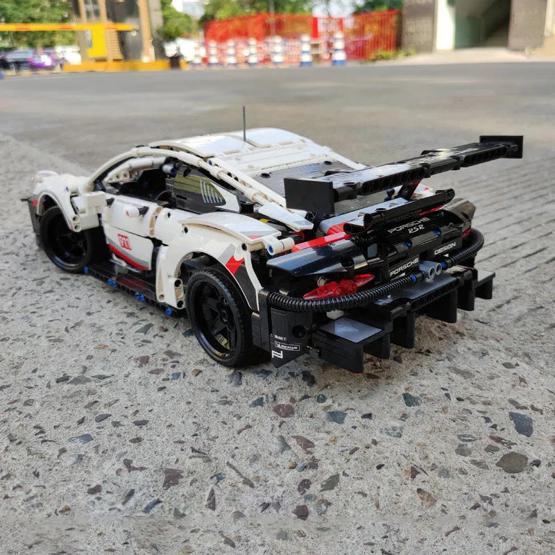 Building Blocks MOC 20097 Tech Porsche 911 RSR Racing Sports Car Bricks Toys Construction Set Toys - 10