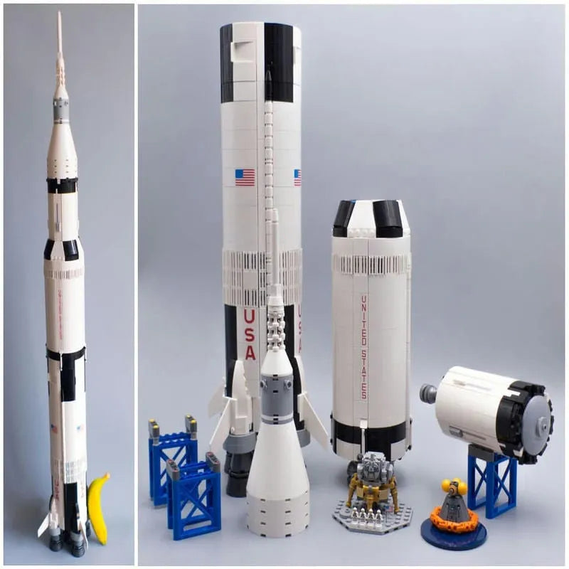 Building Blocks MOC Apollo Saturn V Space Rocket Bricks Toys 37003 - 1