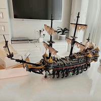 Thumbnail for Building Blocks Creative Movie MOC Silent Mary Pirate Ship Bricks Toys 16042 - 5