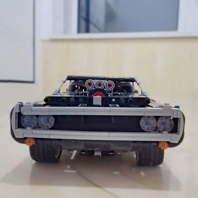 Building Blocks MOC Creator Dom’s Chargers Super Racing Car Bricks Toy - 8