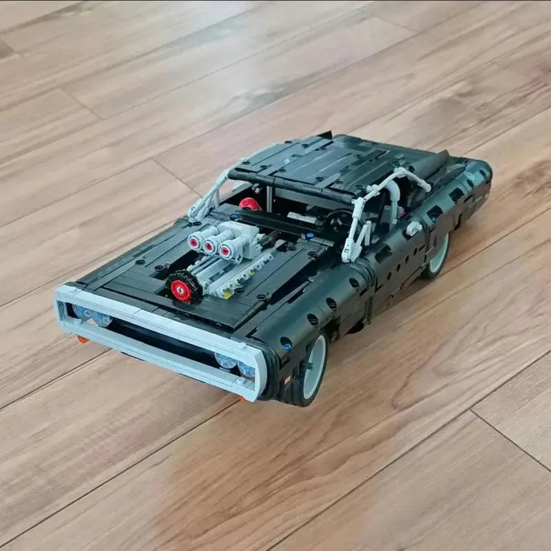 Building Blocks MOC Creator Dom’s Chargers Super Racing Car Bricks Toy - 10