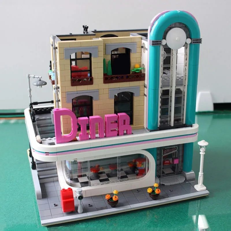 Building Blocks MOC Creator Expert City Downtown Diners Bricks Toys EU - 1