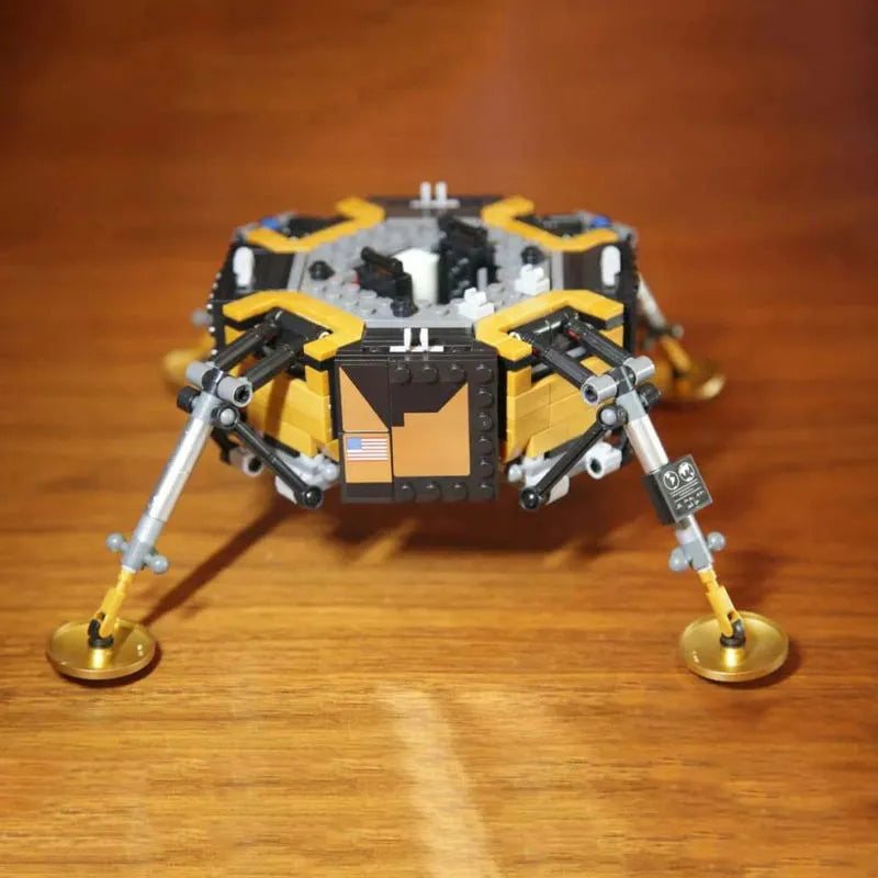 Building Blocks MOC Ideas Expert Apollo 11 Lunar Lander Bricks Toy 60003 Construction Set Toys - 15