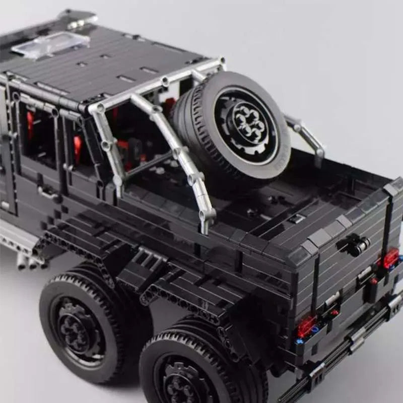 Building Blocks MOC Motorized Off-Road SUV LAND CRUISER AMG Bricks Toys - 6