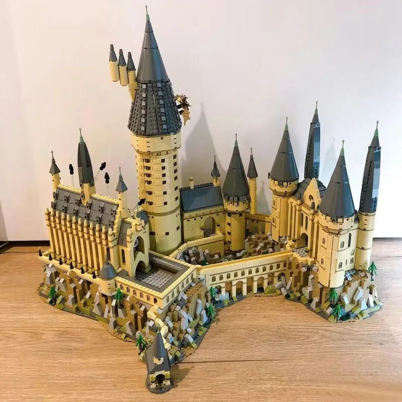 Building Blocks Movie Expert MOC Harry Potter UCS Hogwarts Castle Bricks Toy - 9