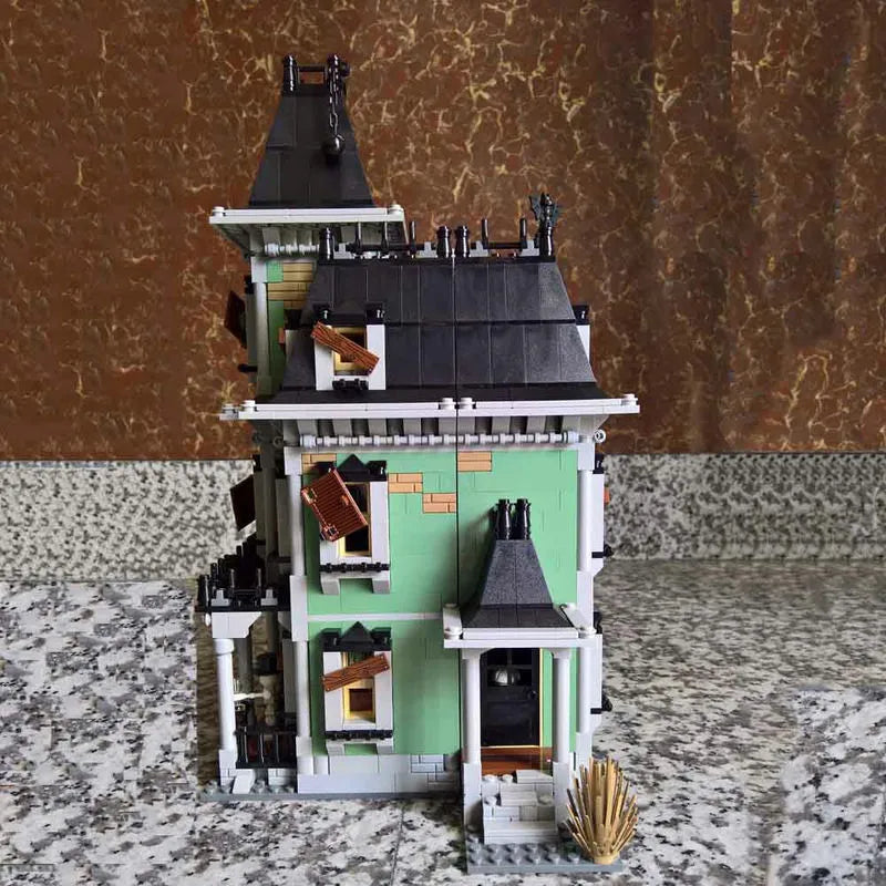 Building Blocks MOC Movie Monster Fighters Haunted House Bricks Toys 16007 - 18