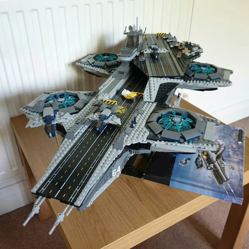 Lego helicarrier deals moc