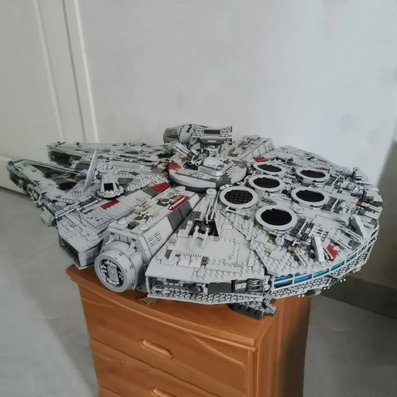 Building Blocks Star Wars MOC UCS Millennium Falcon Bricks Kids Toys Canada Stock - 13