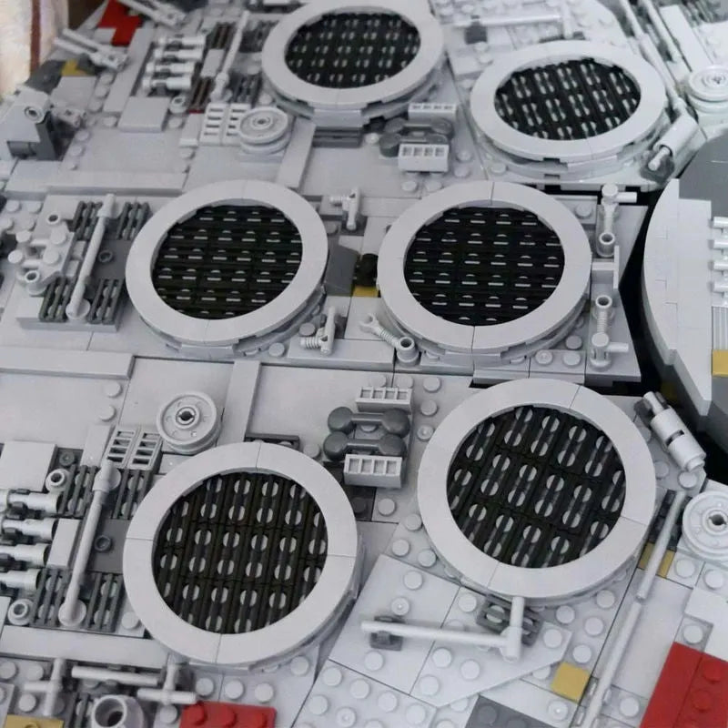 Building Blocks MOC Star Wars UCS Millennium Falcon Bricks Toy 05132 - 21