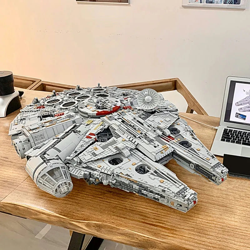 Building Blocks MOC Star Wars UCS Millennium Falcon Bricks Toy 05132 - 15