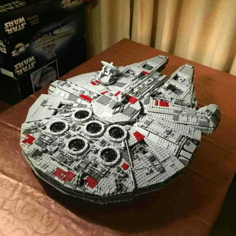 Building Blocks Star Wars MOC UCS Millennium Falcon Bricks Toys 05033 Construction Set Toys - 8