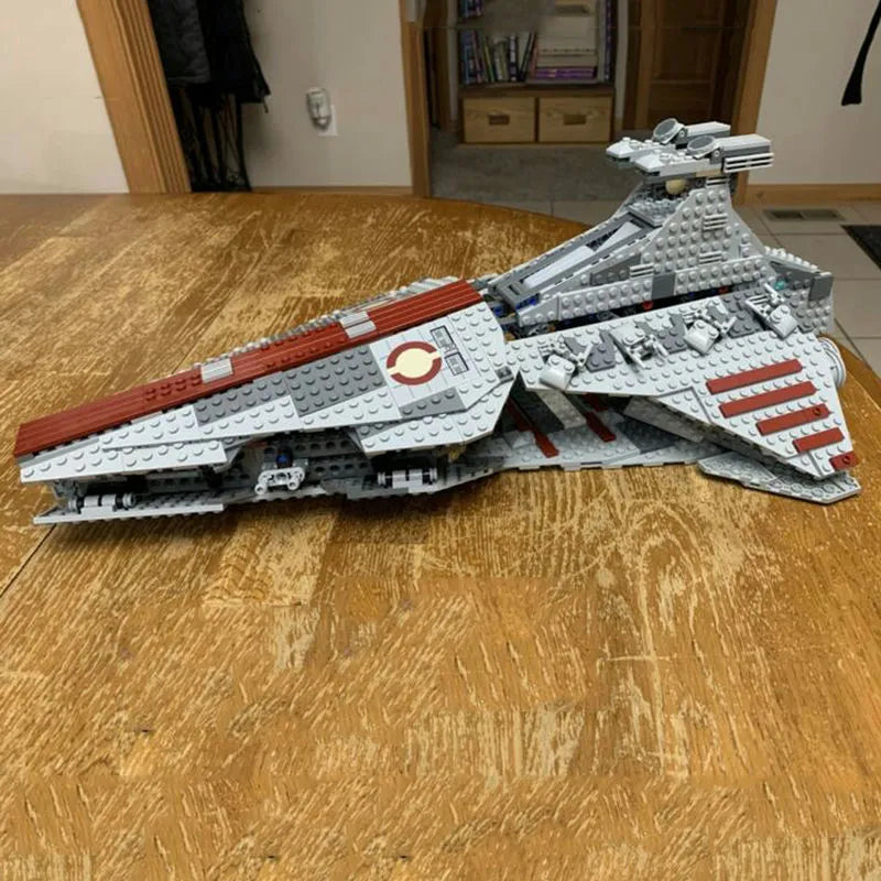 Building Blocks MOC Star Wars Venator Republic Attack Cruiser Bricks Toys - 7