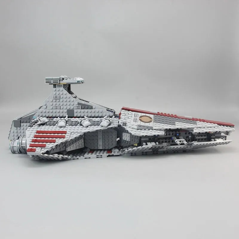 MOC Star Wars Venator Class Republic Attack Cruiser Bricks Toy