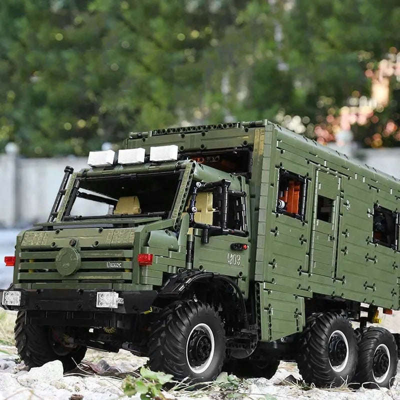 Building Blocks Tech MOC Off-Road RV Unimog Truck Bricks Toys J907 - 5