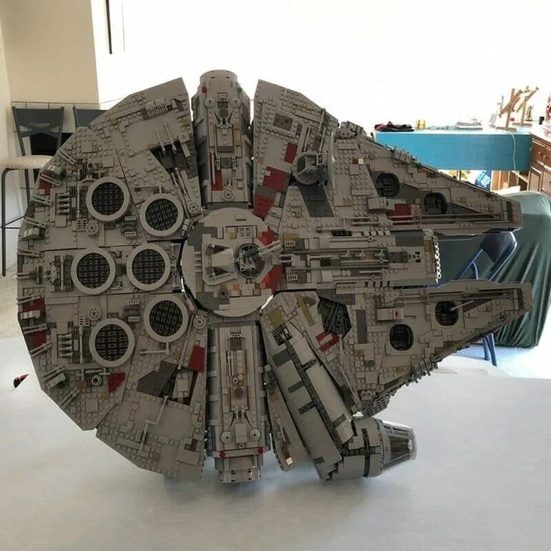 Building Blocks MOC Star Wars Vertical Display Stand For UCS Falcon Millennium - 5