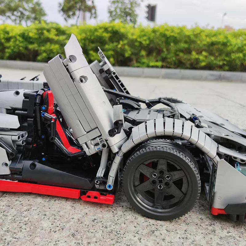 Building Blocks Tech MOC XQ1003 Lambo Veneno Roadster Racing Car Bricks Toys - 3