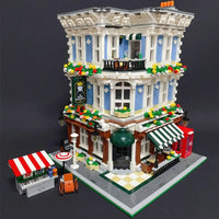 Thumbnail for Building Blocks City Street The Queen Bricktoria Pub Bricks Toy - 12