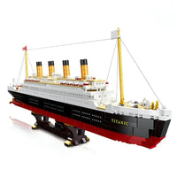 Thumbnail for Building Blocks MOC RMS Titanic Cruiser Steam Ship Boat Bricks Toy - 8