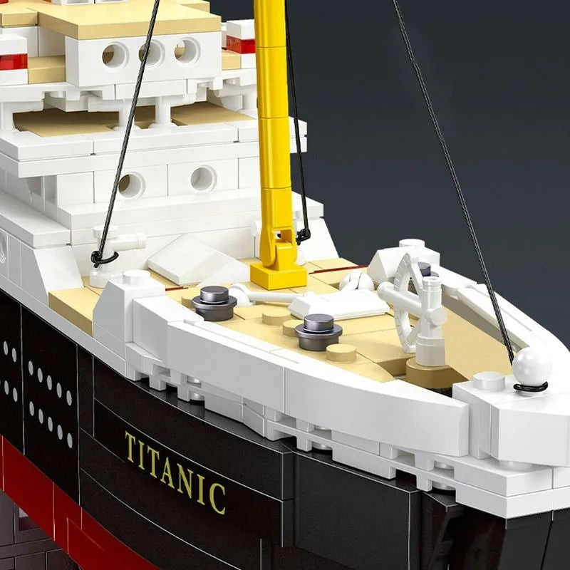 Building Blocks MOC RMS Titanic Cruiser Steam Ship Boat Bricks Toy - 7