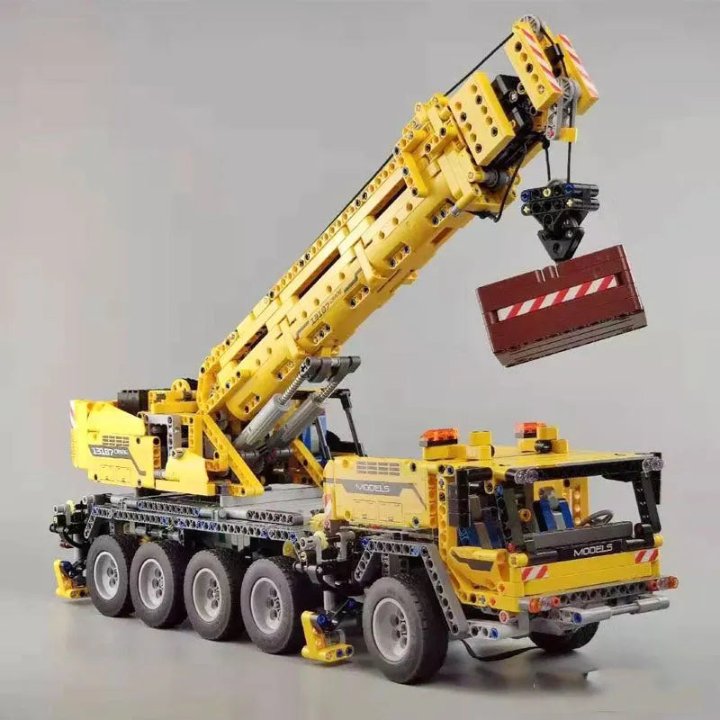 MOC APP Motorized RC Heavy Mobile Lift Crane Truck Bricks Toy