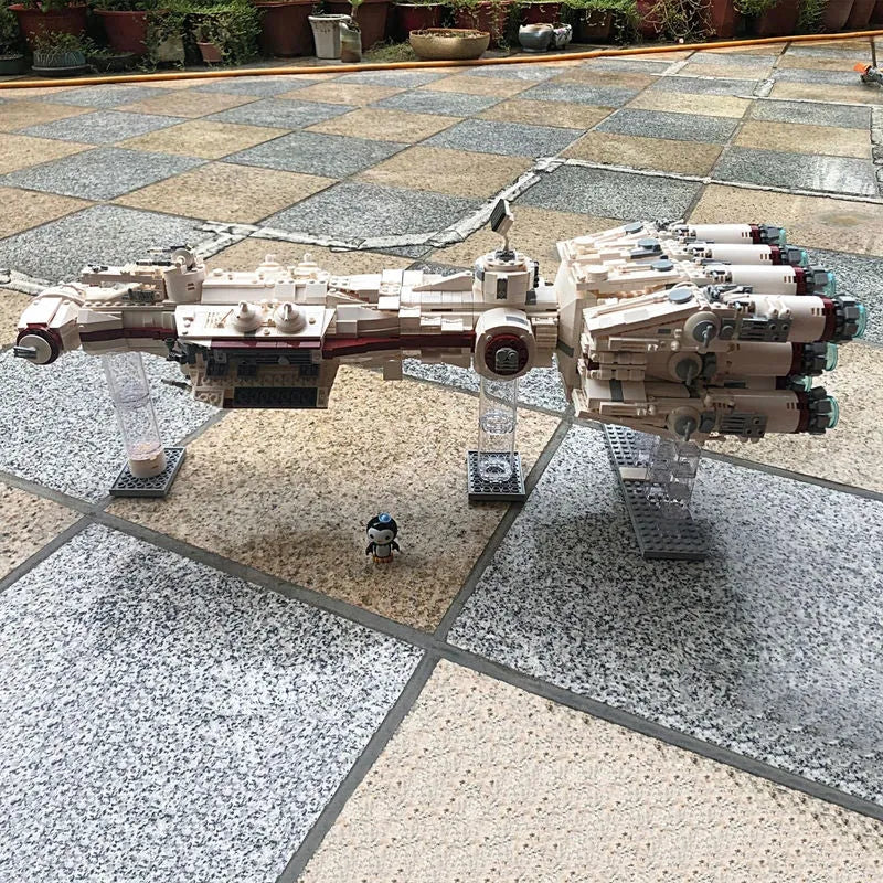 Star Wars UCS MOC Blockade Runner Tantive IV Bricks Toy