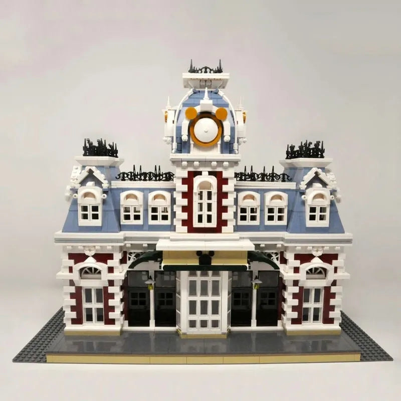 Building Blocks Street Expert MOC Dreamland City Train Station Bricks Toy - 8