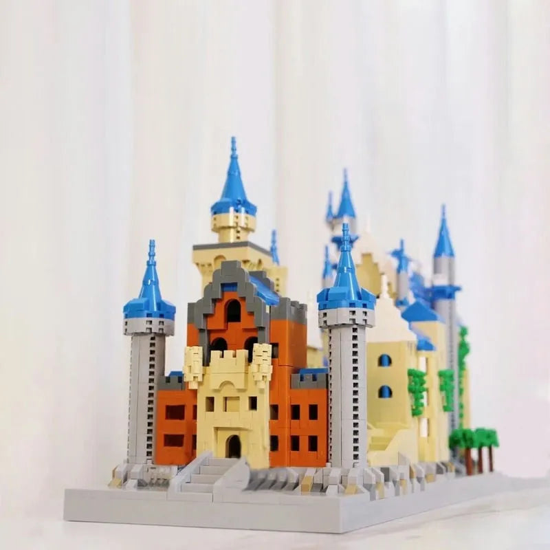 Building Blocks MOC Neuschwanstein Castle MINI Bricks Toys 92041 - 10