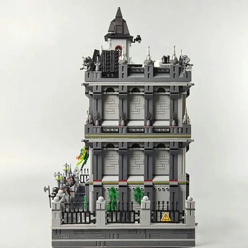 Building Blocks MOC Creator Expert City Lunatic Hospital Bricks Toy 613002 - 5