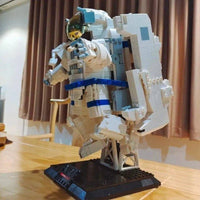 Thumbnail for Building Blocks MOC Expert Idea Exploring Space Astronaut Bricks Toy - 5