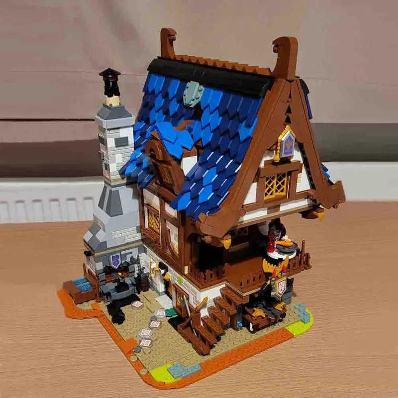 Building Blocks MOC Creator Expert Medieval Town Blacksmith Bricks Toy 66005 - 9