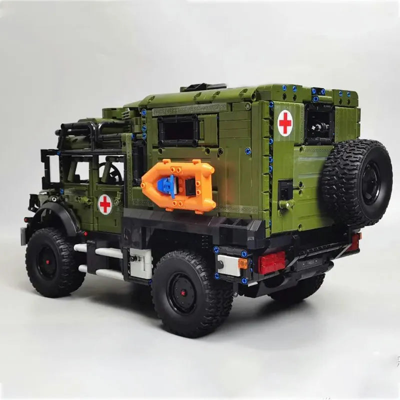 Building Blocks Military Off Road Ambulance Army Rescue Vehicle Bricks Toy - 7
