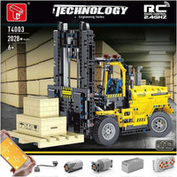 Thumbnail for Building Blocks MOC RC Motorized Heavy Forklift Truck Bricks Toy T4003 - 7